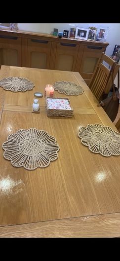 Wooden dining table and chairs - Extendable