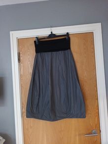 Clemente Skirt S. 1-10.  New- No Tag.