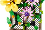 Lego Set No. 40683 - Flower Trellis Display
