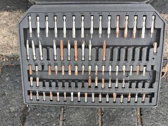 Workzone drill bits