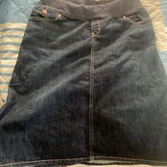 Maternity skirt
