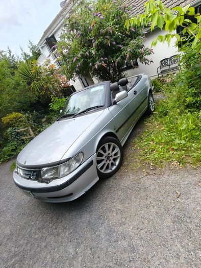 2001 Saab 93