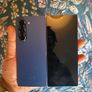 Samsung Galaxy Z Fold 6 (Navy / 256GB)  Unlocked Image 4