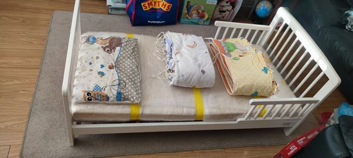 Children bed