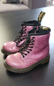 Kids boots