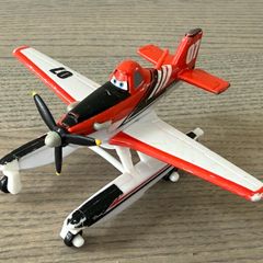 Disney Pixar planes Dusty