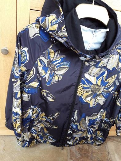 New with Tags Bosideng Ladies Polyester Rain Jacket Size S