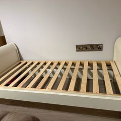 mama&papas Cot bed