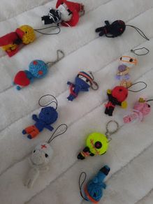mini voodo dolls/worry dolls