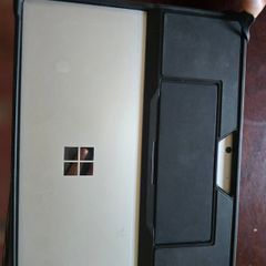 Surface pro 8