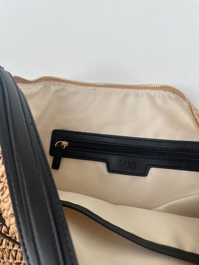 Gorgeous vegan summer bag