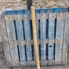 2 pallets