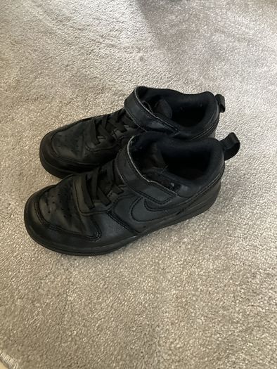 Boys court shoes