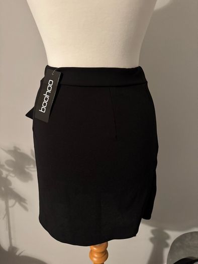 Boohoo skirt