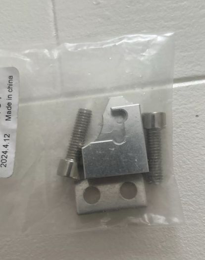 P2015 Repair Bracket for Volkswagen for Audi for Skoda Seat 2.0 TDI  03L129711AG