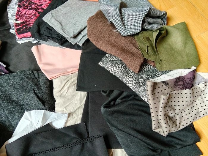 Mixed Fabrics & Jersey Scraps for Sewing & Crafts