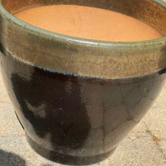 Garden plant pot