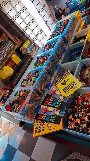 Mixed marvel lego superheroes bundle