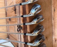 Titleist T200