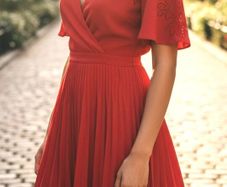 Karen Millen Red Floral Laser-Cut Pleat Dress