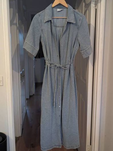 Denim dress