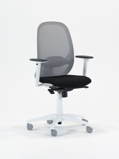 Andy Mesh Back Ergonomic Operators Chair White Frame