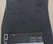 Audi Q5 2017- Front carpet mats