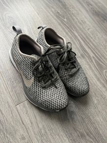 Nike boys trainers size 11uk
