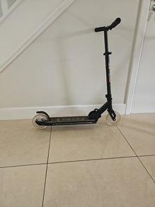 Aero Light Up Scooter
