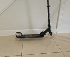 Aero Light Up Scooter