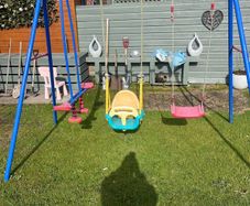 kids swing