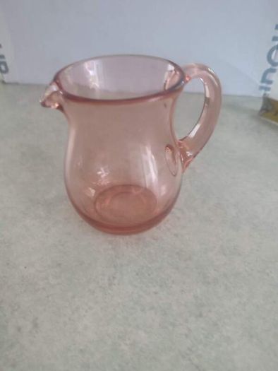 Vintage Pink glass creamer milk jug great condition.