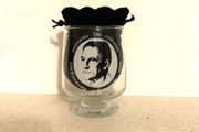 De Valera Glass