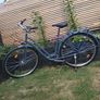 Womens Bike - Excellent condition Image 2
