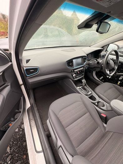 2019 Hyundai Ioniq 1.6 petrol/hybrid for parts