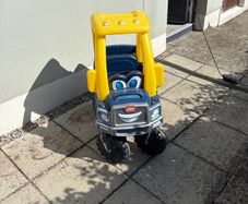 little tikes car