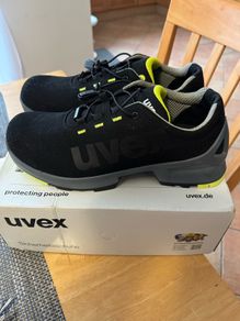 Uvex Safety shoes