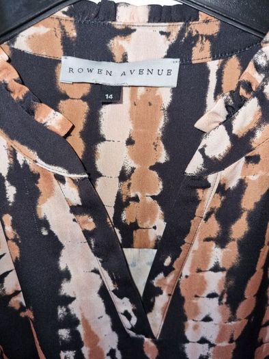 Rowen Avenue Top Size 14
