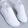 Comfortable mesh sports sneakers NO OFFERS ! Image 8