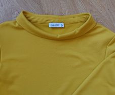 Gallery Yellow Top.  Size 8