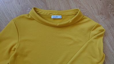 Gallery Yellow Top.  Size 8