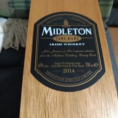 Empty Midleton Very Rare 2014 Wooden Box + Original Certificate & Invitation