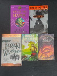 Fantasy books (bundle of 5)