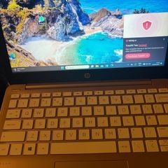 Pink hp stream laptop 11-ak0xxx