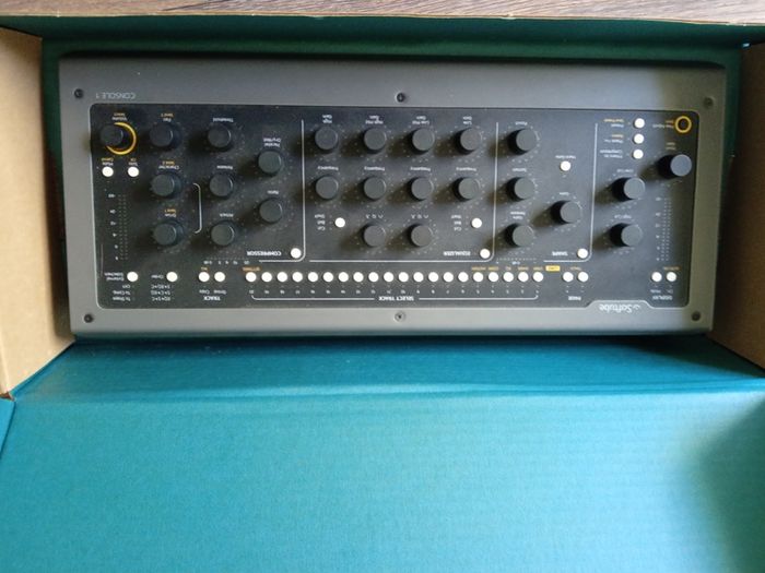 Softube Console 1 mkII with plugins