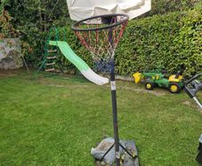 Basketball stand, net and sand