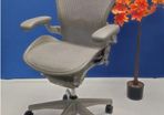 Herman Miller Aeron chair (Mineral Grey- Size B)