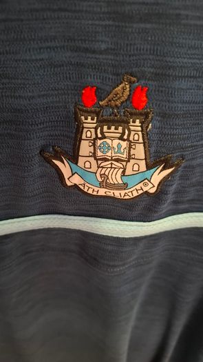 Dublin GAA O'Neills Gaelic Football Jersey (Adult Small) FREE POST