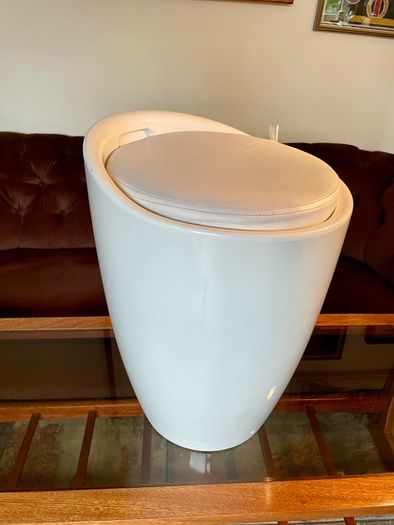 Wenko Rare Y2K Storage Stool Seat with White Faux Leather Lid
