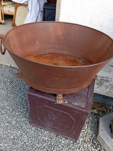 Antique large garden planter